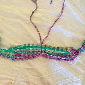 🌈 Halter bikini top- Ranifly (Local Hawai’i Designer) Sz S-M